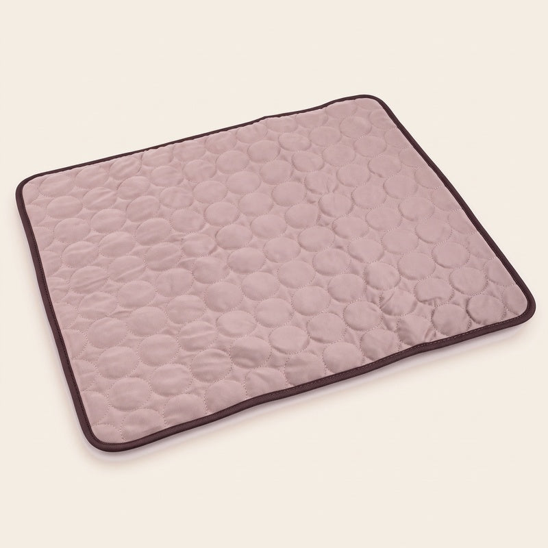 Coffee brown quilted cooling mat